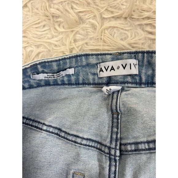 Ava & Viv Woman's Mid Rise Relaxed Fit A Line Denim Skirt Stretch Light Wash 16 - Picture 7 of 11